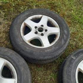 Foto inzerátu Alu kola 17, vw touareg, audi Q7, porsche cayenne + letní pneu 4mm