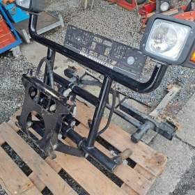 Foto inzerátu Čelní hydraulika Piaggio Porter téměř nepoužitá