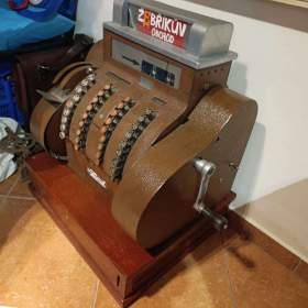 Foto inzerátu Starožitná mechanická pokladna National – retro kasa