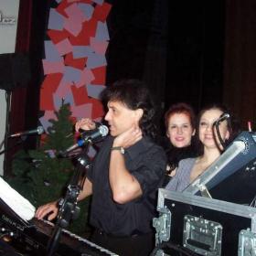 Foto inzerátu ŽIVÁ HUDBA NA OSLAVY, SVATBY, PLESY + DJ - ZLÍNSKÝ KRAJ