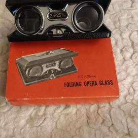 Foto inzerátu Retro Divadelní kukátko FOLDING OPERA GLASS JAPAN 2,5x25mm