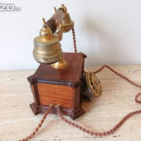 Foto inzerátu Starožitný elegantní stolní telefon v krásném stavu