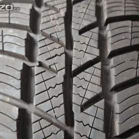 Sady zimních pneu 205/55 R16:  / 19809435