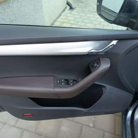 Foto inzerátu ŠKODA Octavia Combi 1,5TSI Style Plus DSG 