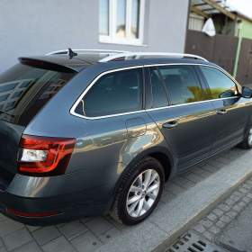 Foto inzerátu ŠKODA Octavia Combi 1.6TDI Style Plus DSG 