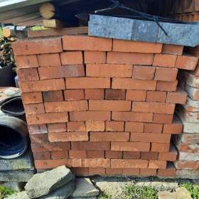 Foto inzerátu PRODÁM 200 KUSŮ NEPOUŽITÝCH pálených cihel 250x120x65