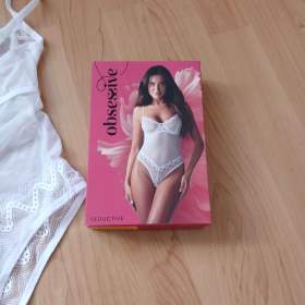 Foto inzerátu Dámské bílé body