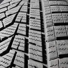Prodám sady zimních pneu 205/55 R17: / 19838110