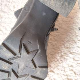 Foto inzerátu Dámské nízké kozačky, vel. 40, Deichmann, jak NEW