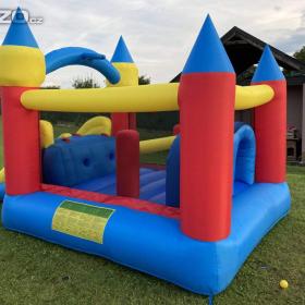 Foto inzerátu Skákací hrad skluzavka Velikost 11,5m2