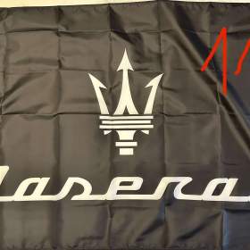 113 -  Banner vlajka logo Maserati černá 90x150 cm / 19854800