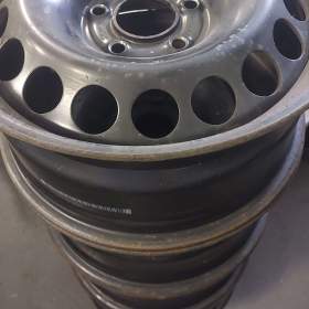 Fotka k inzerátu Ocelové disky 7,5Jx16H2 ET45, 5x112 / 15354125