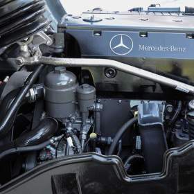 Foto inzerátu MERCEDES-BENZ ATEGO 1218 - NOVÝ HÁKOVÝ NOSIČ KONTEJNERŮ + HYDRAULICKÁ RUKA EU5