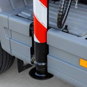 Foto inzerátu MERCEDES-BENZ ATEGO 1218 - NOVÝ HÁKOVÝ NOSIČ KONTEJNERŮ + HYDRAULICKÁ RUKA EU5