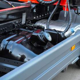 Foto inzerátu MERCEDES-BENZ ATEGO 1218 - NOVÝ HÁKOVÝ NOSIČ KONTEJNERŮ + HYDRAULICKÁ RUKA EU5