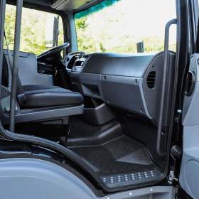 Foto inzerátu MERCEDES-BENZ ATEGO 1218 - NOVÝ HÁKOVÝ NOSIČ KONTEJNERŮ + HYDRAULICKÁ RUKA EU5