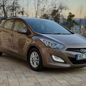 Fotka k inzerátu Hyundai i30, 27 000Km 6 Rychlostní / 19889486