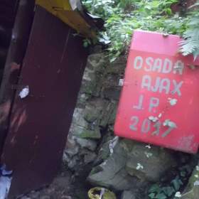 Foto inzerátu Idylická Srubová Chata u řeky Sázavy -  Osada  AJAX, KU Třebsín