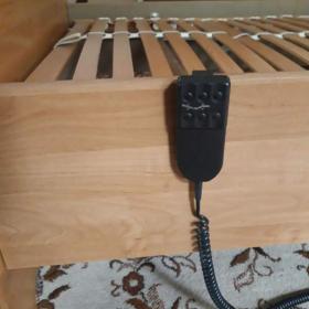 Foto inzerátu Polohovací postel na el. ovládání 