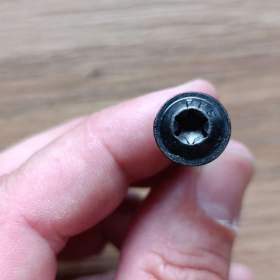 Foto inzerátu Tesařské vruty s talířovou hlavou, ČERNÝ zinek, torx +bit