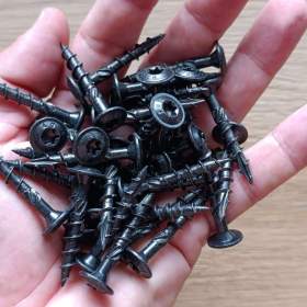 Foto inzerátu Tesařské vruty s talířovou hlavou, ČERNÝ zinek, torx +bit