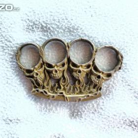 Fotka k inzerátu PRODÁM BOXER S MOTIVEM LEBEK, ZELENÉ BARVY,  / 18463563