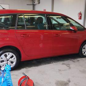 Prodám Citroen C4 PICASSO 1,6 nafta 88kW automat 7- místný, STK do 9/2028 / 19899381