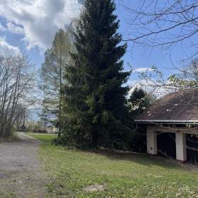 Foto inzerátu Prodej, prodej na splátky RD Malenovice, pozemek 5.697m2