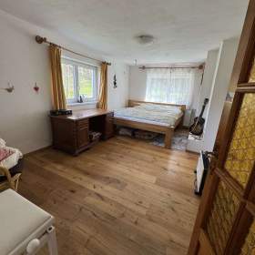 Foto inzerátu Prodej, prodej na splátky RD Malenovice, pozemek 5.697m2