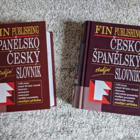 Foto inzerátu Studijní slovníky: Španělsko - český (a CZ-ES)