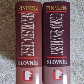 Foto inzerátu Studijní slovníky: Španělsko - český (a CZ-ES)