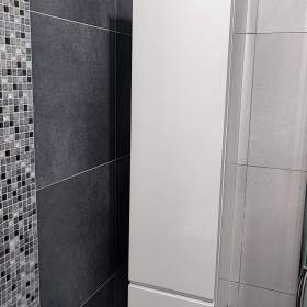 Prodám koupelnovou závěsnou skříňku  / 19910678