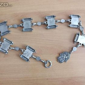 Foto inzerátu Izraelský šperk Hamsa se svitky Tóry – délka 66 cm