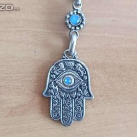 Foto inzerátu Izraelský šperk Hamsa se svitky Tóry – délka 66 cm