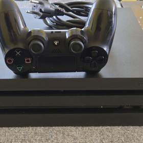 Foto inzerátu Playstation 4 PRO 1TB