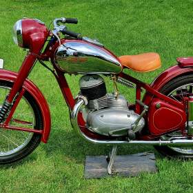 JAWA 250 PERÁK – 1954 po kvalitní a hezké renovaci. S bílou SPZ / 19928262