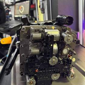Foto inzerátu DSG6 DQ250 mechatronika 02E hydraulický blok řídicí jednotka 02E927770