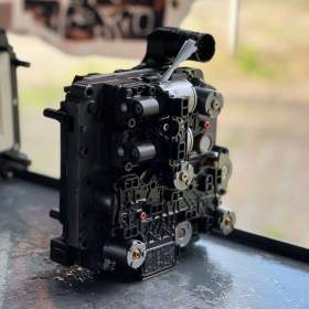 Foto inzerátu DSG6 DQ250 mechatronika 02E hydraulický blok řídicí jednotka 02E927770