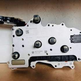 DSG DQ400 Hybrid mechatronika 0DD927770 0DW927770 GTE Passat Audi e- tron / 19930650
