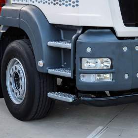 Foto inzerátu MAN TGS 28.320 HÁKOVÝ NOSIČ KONTEJNERŮ + HYDRAULICKÁ RUKA