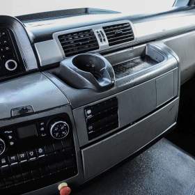 Foto inzerátu MAN TGS 28.320 HÁKOVÝ NOSIČ KONTEJNERŮ + HYDRAULICKÁ RUKA