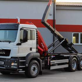 Foto inzerátu MAN TGS 28.320 HÁKOVÝ NOSIČ KONTEJNERŮ + HYDRAULICKÁ RUKA