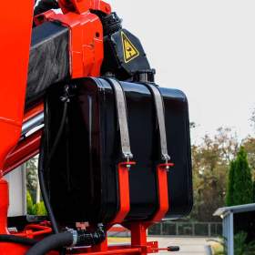 Foto inzerátu MAN TGS 28.320 HÁKOVÝ NOSIČ KONTEJNERŮ + HYDRAULICKÁ RUKA