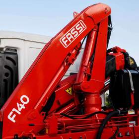 Foto inzerátu MAN TGS 28.320 HÁKOVÝ NOSIČ KONTEJNERŮ + HYDRAULICKÁ RUKA