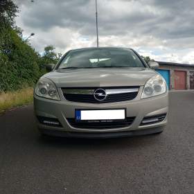 Foto inzerátu Opel Vectra C GTS 1.9 CDTI liftback facelift 2007 nové v ČR