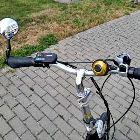Foto inzerátu Skládací elektrokolo a baterie