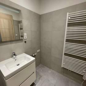 Foto inzerátu REZERVACE- Novostavba 3+kk 91m2 + šatna a lodžie a 1 parkov.misto - ul.Horní
