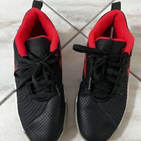 Foto inzerátu Dětské boty Nike