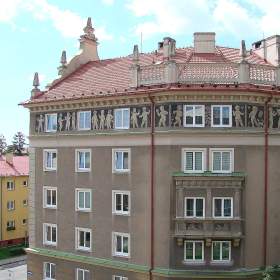 Foto inzerátu REZERVACE - Pronájem 1+kk OV-Poruba, ul. Porubská (34 m2, rekonstruováno, balkon)