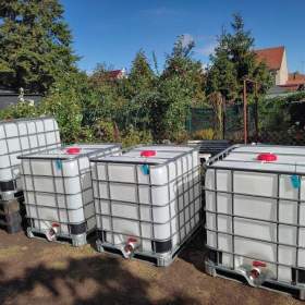 Foto inzerátu IBC 1000 litrů Víko 15 cm 2.500,-Kč PROSTĚJOV